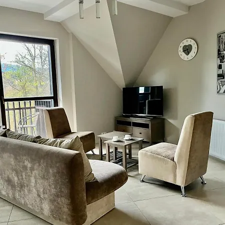 Apartment Panorama Gor Londyn W Centrum Z Balkonem I Widokiem Na Gory
