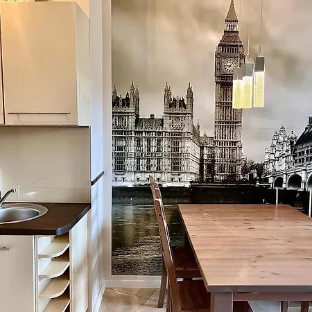 Panorama Gor Londyn W Centrum Z Balkonem I Widokiem Na Gory Apartment Schreiberhau