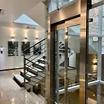 Panorama Gor Londyn W Centrum Z Balkonem I Widokiem Na Gory Апартаменты