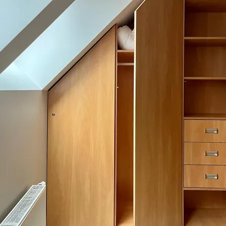 Trevilles Londyn W Centrum Z Balkonem I Widokiem Na Gory Daire